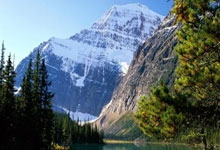 [英超]哈兰德错失良机 曼城主场战平埃弗顿.